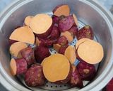 Foto langkah ke 2 dari resep Kue Keria (Donat Ubi) khas Malaysia.