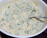 Foto del paso 1 de la receta: Tortilla de cebolleta de verdeo y queso