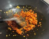A picture of step 5 of Ohn No Khauk Swe / Burmese Laksa.