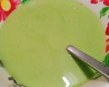 Hình bước làm 1 của món Bánh bèo lá dứa