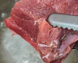 Foto langkah ke 1 dari resep Sup Daging Sayuran Simple.