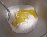 Foto del paso 2 de la receta: Tapa de empanadas con aceite de oliva al horno
