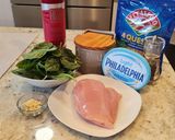 Foto del paso 1 de la receta: Pollo hasselback con espinacas y queso
