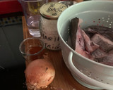 Foto del paso 1 de la receta: Merluza en salsa roja