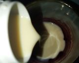 Foto langkah ke 1 dari resep Strawberry Coffee Latte.