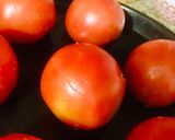 Foto del paso 1 de la receta: 🍅TOMATES🍅 RELLENOS (AL HORNO) CON ZAPALLITOS, VERDURAS VARIAS Y🧀QUESO 🧀