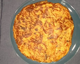 Foto del paso 6 de la receta: Tortilla de cebolla caramelizada y butifarró de ceba (morcilla de cebolla)