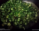 A picture of step 2 of Bhindi fry.