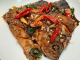 Gurameh Kecap Pedas