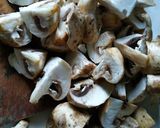 Foto langkah ke 1 dari resep Sup jamur kancing.