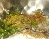 A picture of step 1 of Pahadi sandwich.