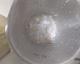 A picture of step 2 of Afghani paneer gravy.