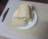 Foto del paso 3 de la receta: Contramuslos asados en freidora de aire con papas arrugas, piña y mojo verde