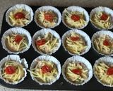 A picture of step 5 of Semolina muffins.