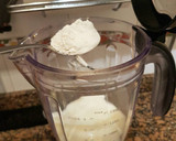 Foto del paso 2 de la receta: Salsa blanca fácil y sin grumos