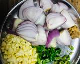 Whosaynas Veggie Spaghetti served with Meat balls and Red Sauce recipe step 2 photo