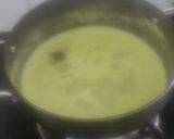 A picture of step 5 of Green Peas Garlic Soup.