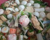 Gambar langkah 4 resipi Sup Campur.