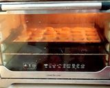 รูปขั้นตอนการทำที่ 5 ของ ไวท์ & ดาร์กช็อกโกแลตคุกกี้ white & dark chocolate cookies