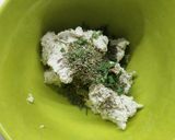 Foto del passaggio 4 della ricetta Gnocchi di tofu al grano saraceno ed erbe aromatiche con ragù di funghi, asparagi e noci