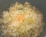 Foto del paso 6 de la receta: Pastelitos de chipirones y gambas en salsa con patatas