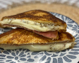 Foto del paso 4 de la receta: Sándwich bikini de jamón, queso y trufa