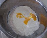 Foto langkah ke 3 dari resep Roti Manis Isi Pisang Coklat.