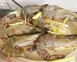 Hình bước làm 3 của món Tôm sú hấp sả
