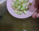 Foto langkah ke 4 dari resep Soto Lamongan (Kuah Bening).