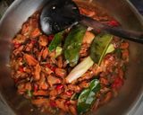 Foto langkah ke 4 dari resep 142. Kerang Darah Asam Manis.