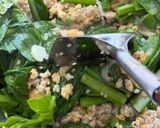 Foto langkah ke 4 dari resep Cah Sawi Daging Telur.