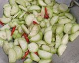 Foto langkah ke 3 dari resep Sayur oyong/kacur.