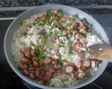 Foto del paso 6 de la receta: Arroz con salchichas