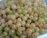 Pas rețetă Vin alb dulce de casă 1 fotografie