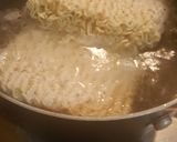 Foto langkah ke 7 dari resep Mie Pedas ala Sichuan.