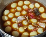 Foto langkah ke 2 dari resep Telur Puyuh Pindang Kulit Bawang.