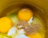 Foto langkah ke 1 dari resep Telur dadar daun bawang.