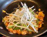 รูปขั้นตอนการทำที่ 2 ของ ผัดไทยกุ้งแลงโกสติโน (Lobster Tail Pad Thai)