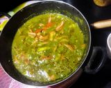 A picture of step 5 of Thai Green Curry with Noodles.
