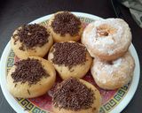 Foto langkah ke 5 dari resep Donat autolisis.