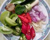 Foto langkah ke 2 dari resep Gulai Tuna Asap.