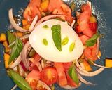 Foto del paso 6 de la receta: Ensalada de tomate y nectarina con bonus track de anchoa