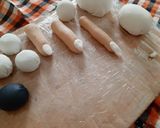 A picture of step 15 of Halloween themed Chocolate cake (pops).