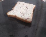 A picture of step 4 of Cheesy bread.