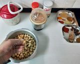 A picture of step 1 of Punjabi Pindi Chole.