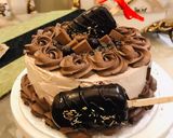 A picture of step 6 of Cakesicle Cake.