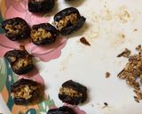 A picture of step 3 of Chocolate Dipped Dates.
