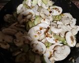 Foto del paso 4 de la receta: Frittata de verduras y bacon (tortilla italiana de verduras y bacon)