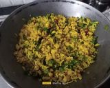 A picture of step 8 of Maharashtrian Kanda Poha.