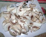 Foto del paso 1 de la receta: Frittata de hongos con tirabuzones